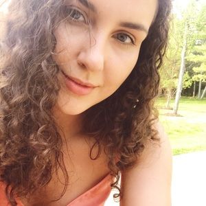 Meet your Posher, Keira